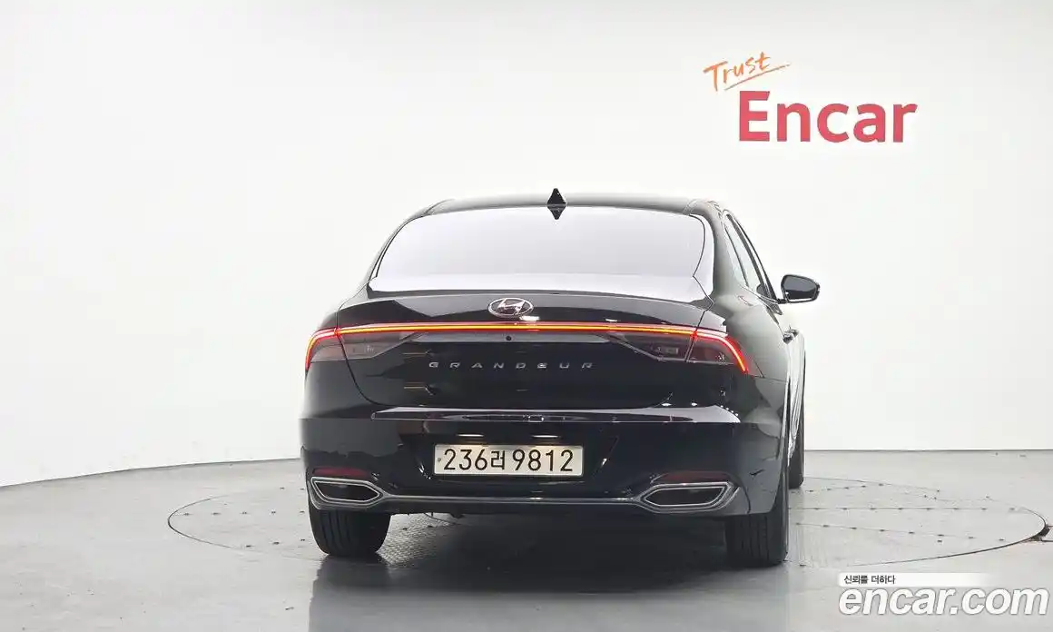 Hyundai Grandeur 2022 2.5 автомат (гидро), фото 4