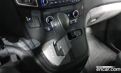 Hyundai Starex 2019 2.5 автомат (гидро), миниатюра 12