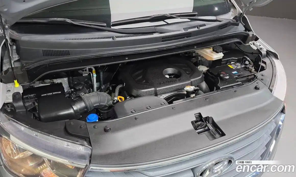 Hyundai Starex 2019 2.5 автомат (гидро), фото 28