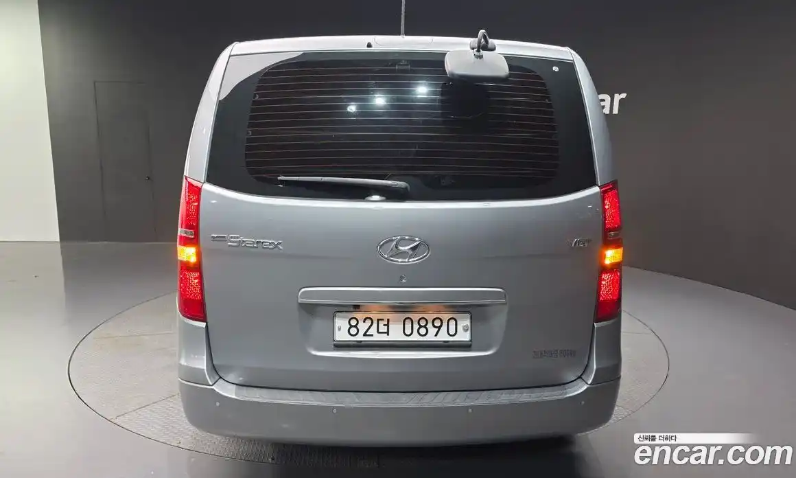 Hyundai Starex 2019 2.5 автомат (гидро), фото 30