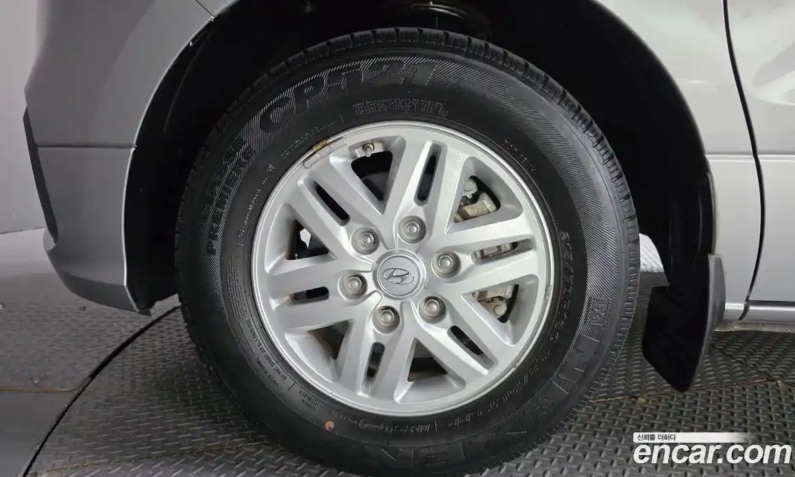 Hyundai Starex 2019 2.5 автомат (гидро), фото 5