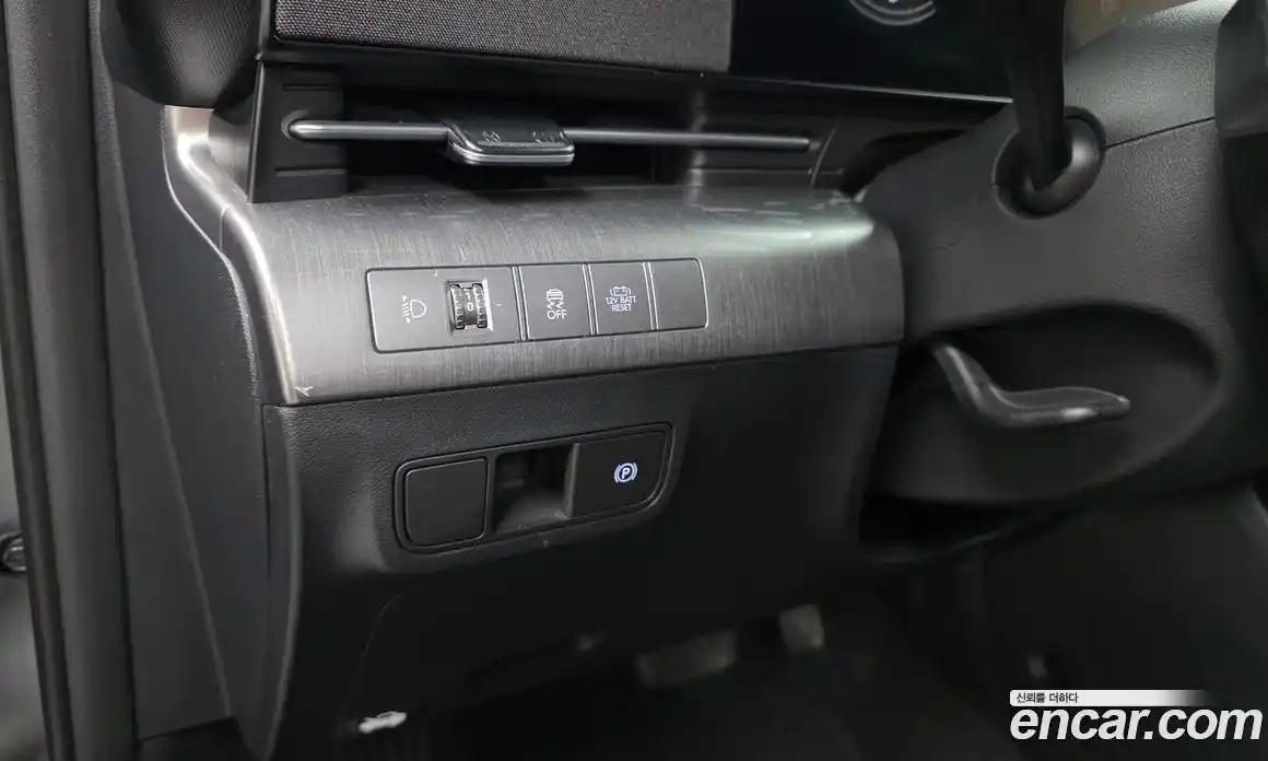Hyundai Kona 2024 1.6 автомат (гидро), фото 30