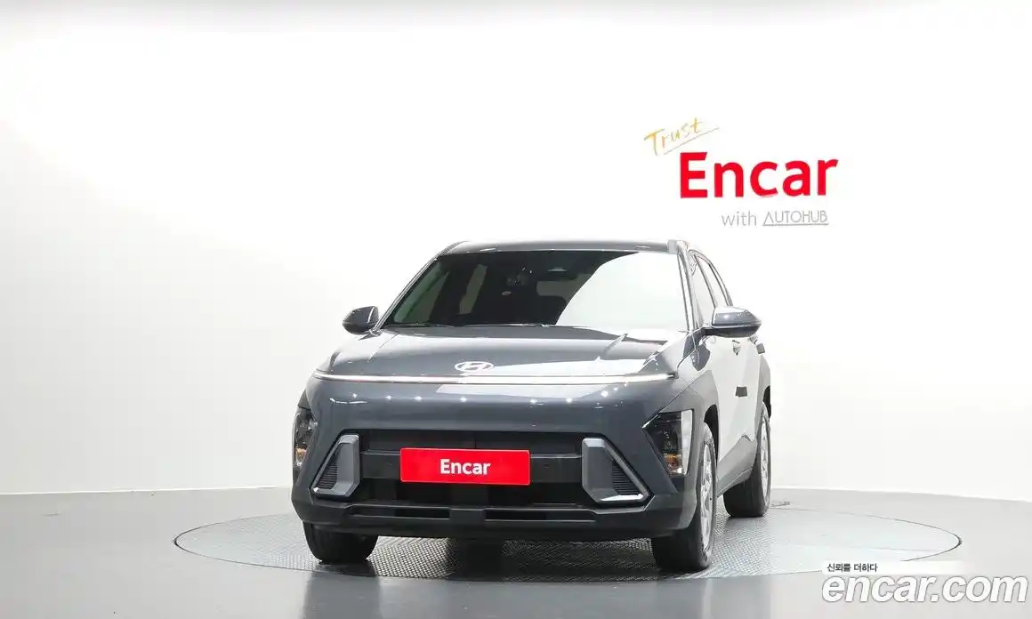 Hyundai Kona 2024 1.6 автомат (гидро), фото 3