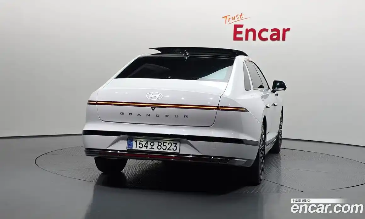 Hyundai Grandeur 2024 1.6 автомат (гидро), фото 4
