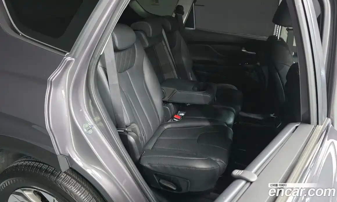 Hyundai Santa Fe 2022 2.2 автомат (гидро), фото 16