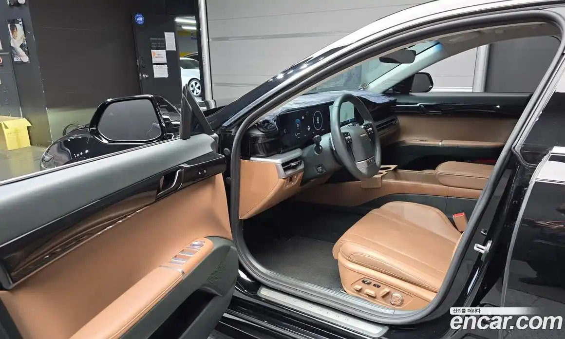 Hyundai Grandeur 2023 2.5 автомат (гидро), фото 13