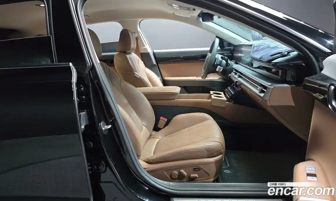 Hyundai Grandeur 2023 2.5 автомат (гидро), фото 16