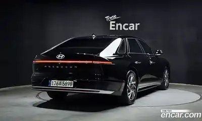 Hyundai Grandeur 2023 2.5 автомат (гидро), миниатюра 2