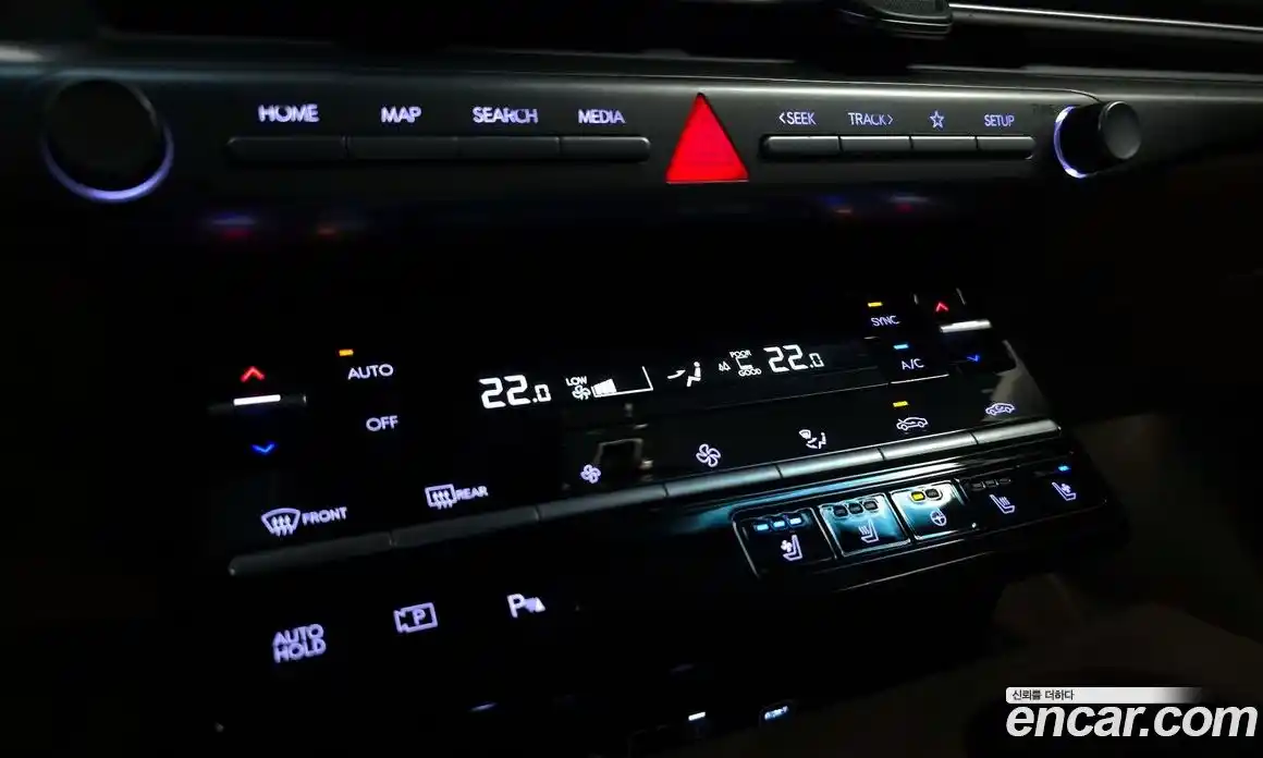 Hyundai Grandeur 2023 2.5 автомат (гидро), фото 24