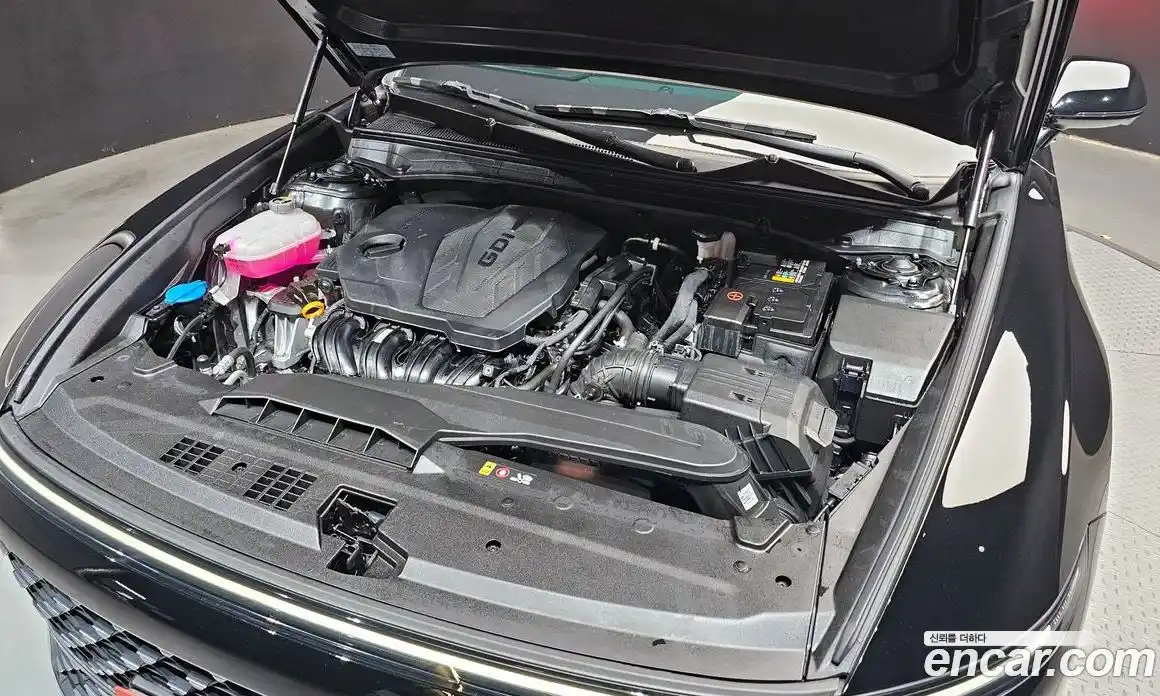 Hyundai Grandeur 2023 2.5 автомат (гидро), фото 6