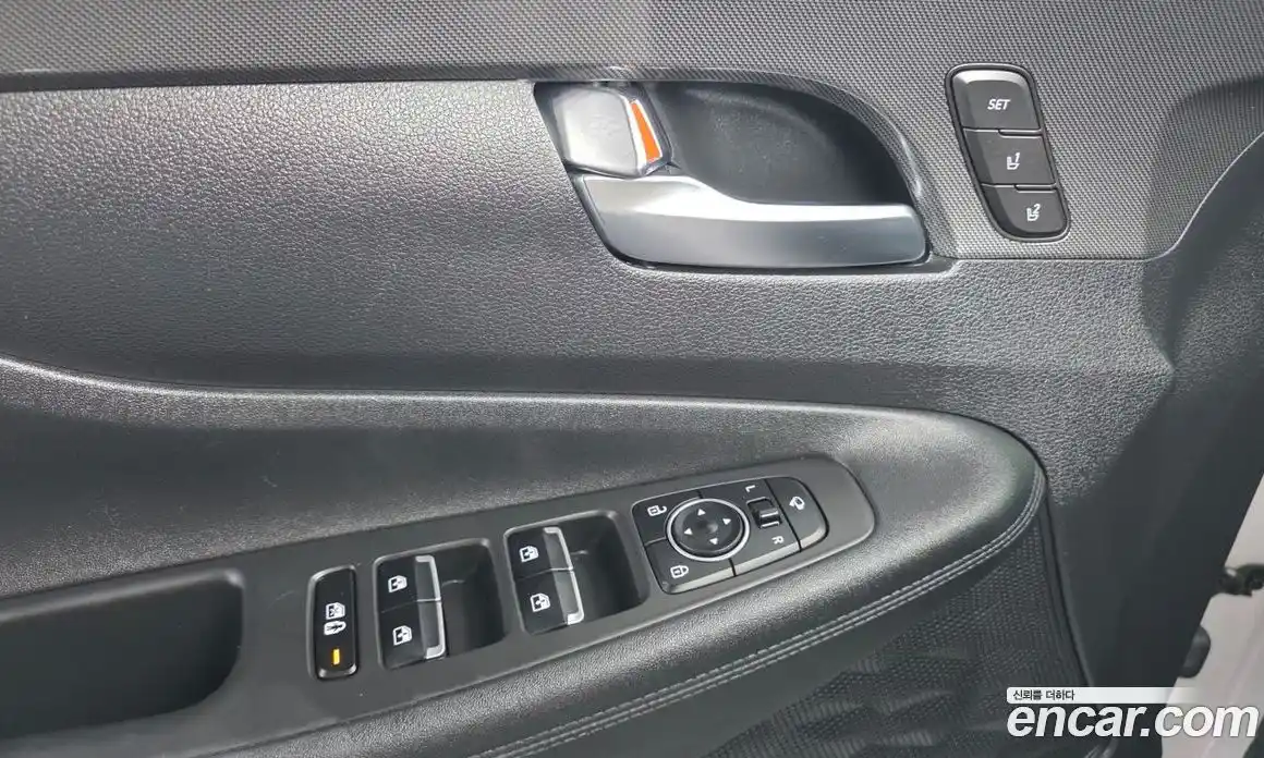 Hyundai Santa Fe 2023 2.5 автомат (гидро), фото 12