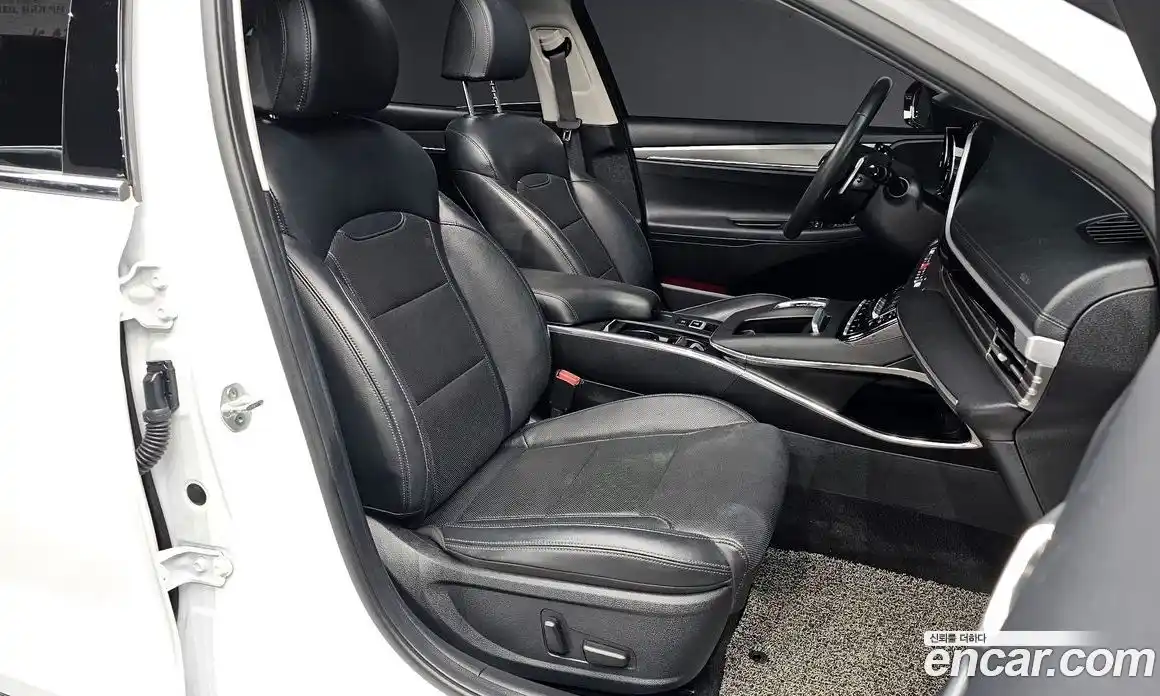 Hyundai Grandeur 2020 2.5 автомат (гидро), фото 17