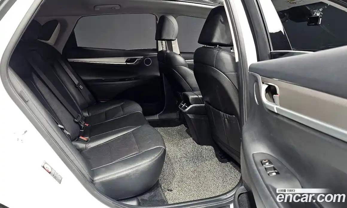 Hyundai Grandeur 2020 2.5 автомат (гидро), фото 18