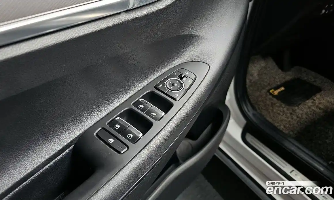 Hyundai Grandeur 2020 2.5 автомат (гидро), фото 19