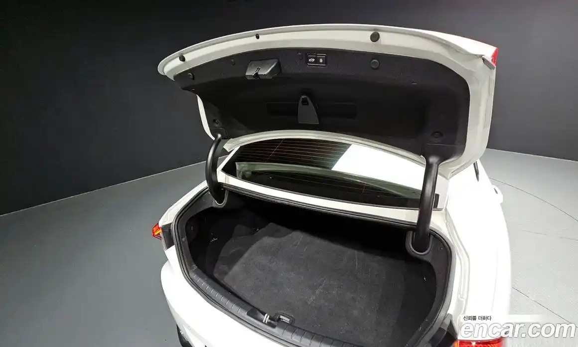 Hyundai Grandeur 2020 2.5 автомат (гидро), фото 26