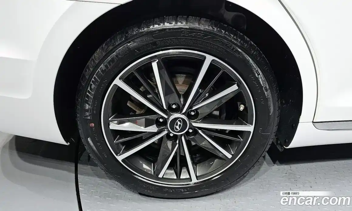 Hyundai Grandeur 2020 2.5 автомат (гидро), фото 5