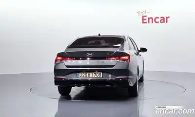 Hyundai Avante 2023 1.6 автомат (гидро), миниатюра 4