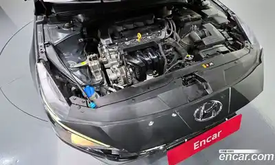 Hyundai Avante 2023 1.6 автомат (гидро), миниатюра 6