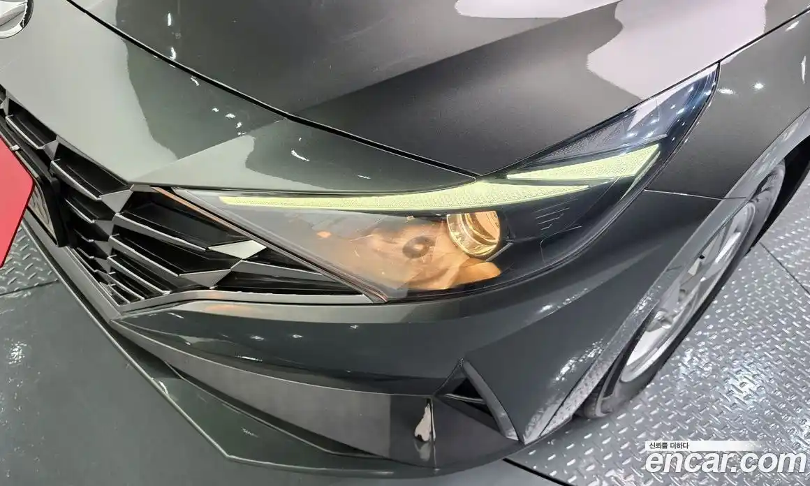 Hyundai Avante 2023 1.6 автомат (гидро), фото 8