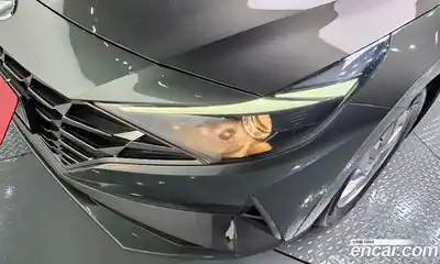 Hyundai Avante 2023 1.6 автомат (гидро), миниатюра 8