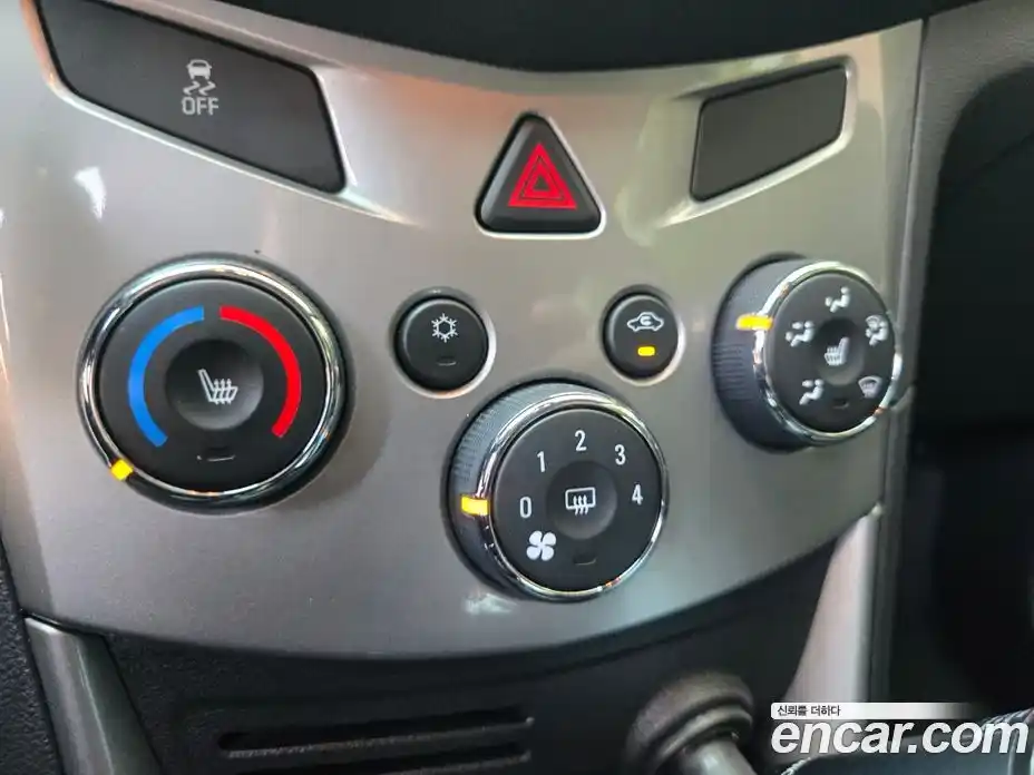 Chevrolet Trax 2013 1.4 гидро, фото 17