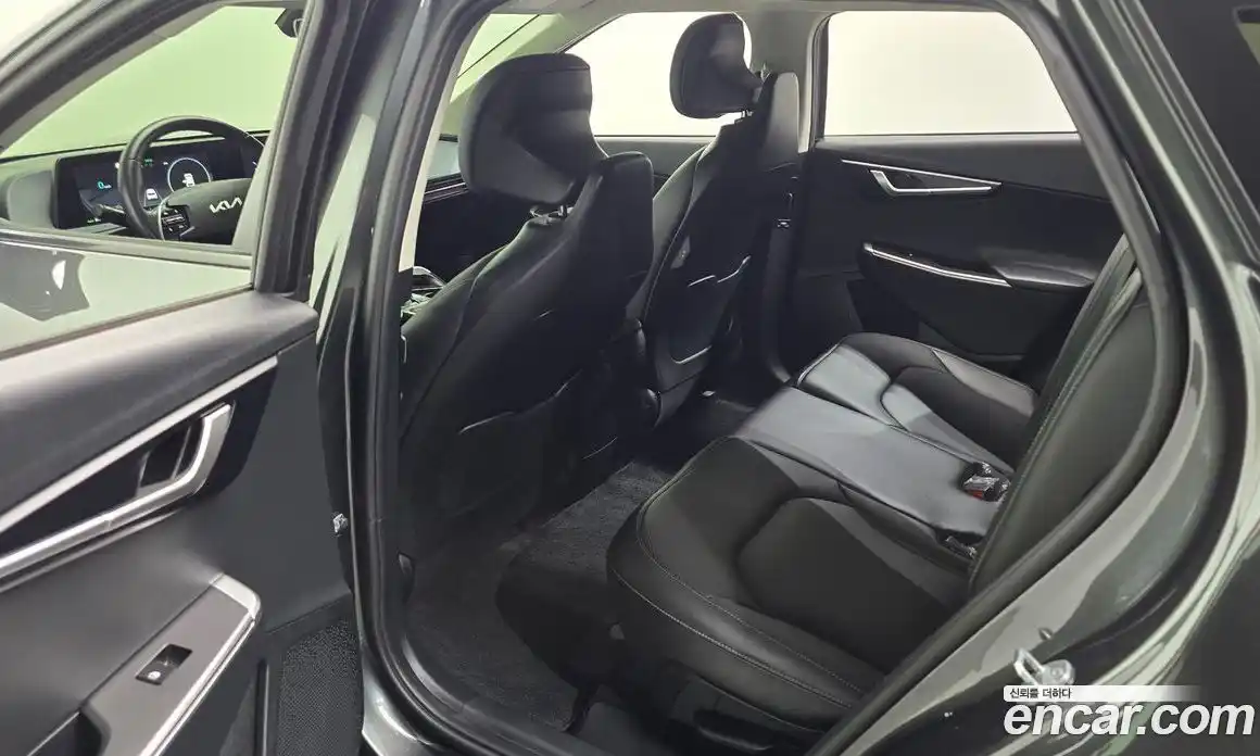Kia EV6 2022 0.1 автомат (гидро), фото 18