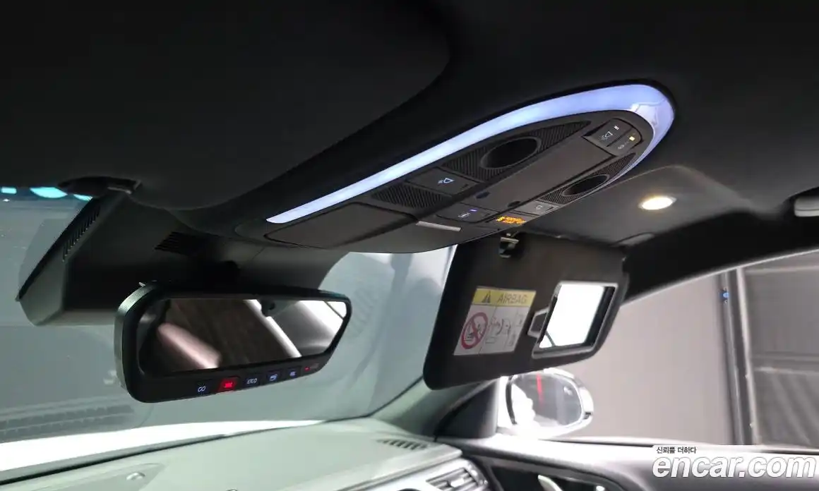 Genesis G70 2022 3.3 автомат (гидро), фото 18