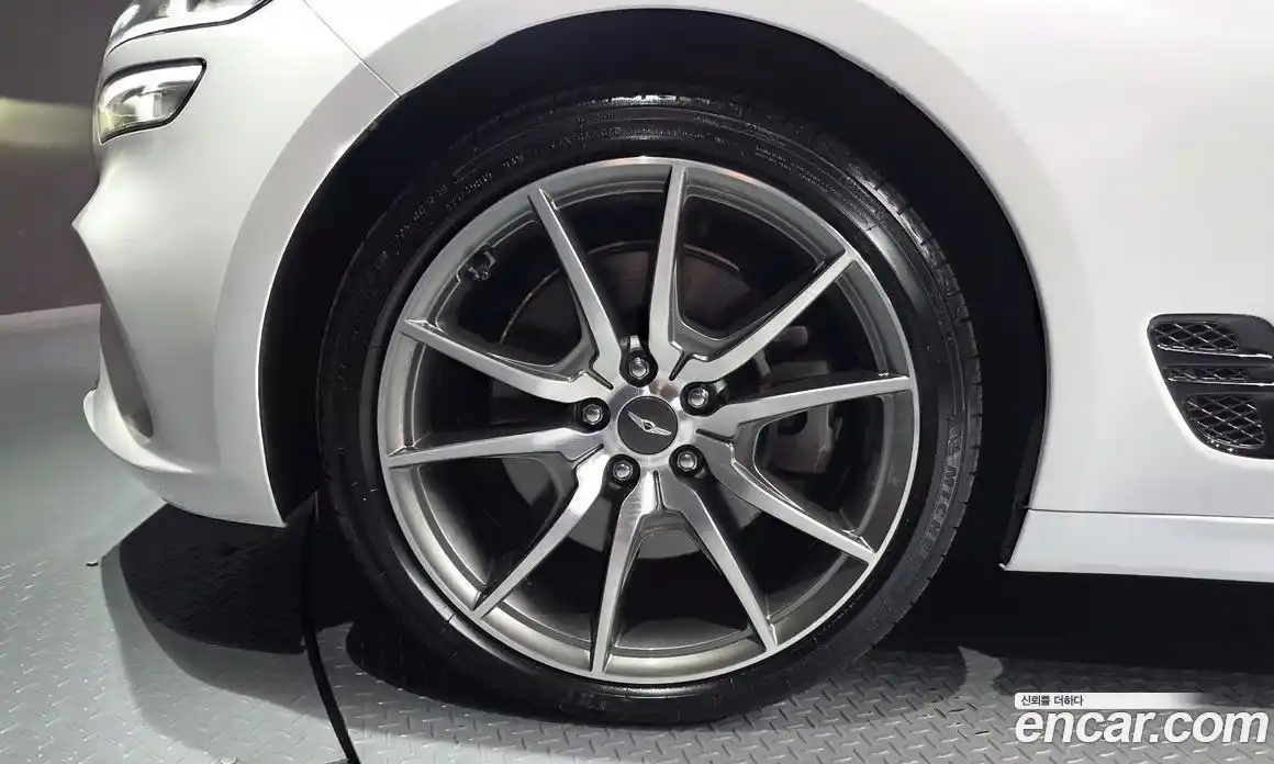 Genesis G70 2022 3.3 автомат (гидро), фото 5