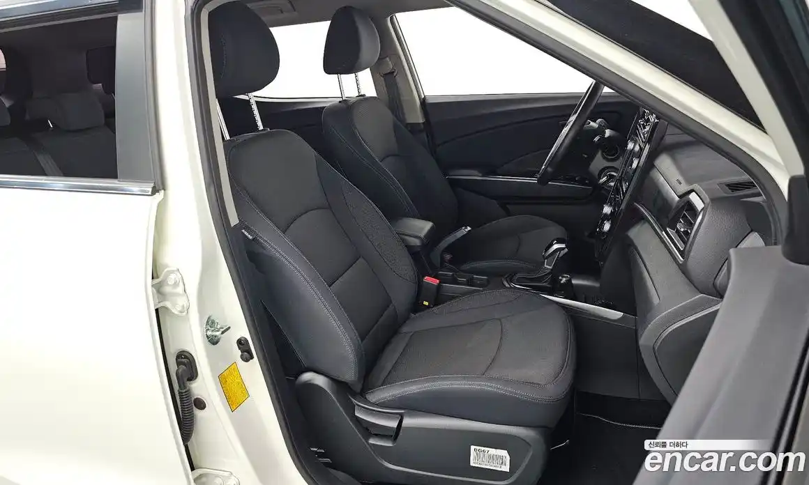 SsangYong TIBOLI 2021 1.5 автомат (гидро), фото 11