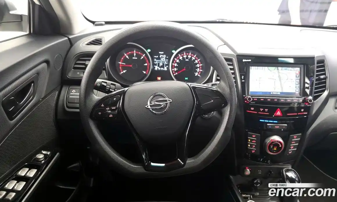 SsangYong TIBOLI 2017 1.6 автомат (гидро), фото 19