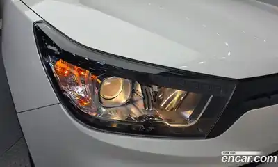 SsangYong TIBOLI 2017 1.6 автомат (гидро), миниатюра 8