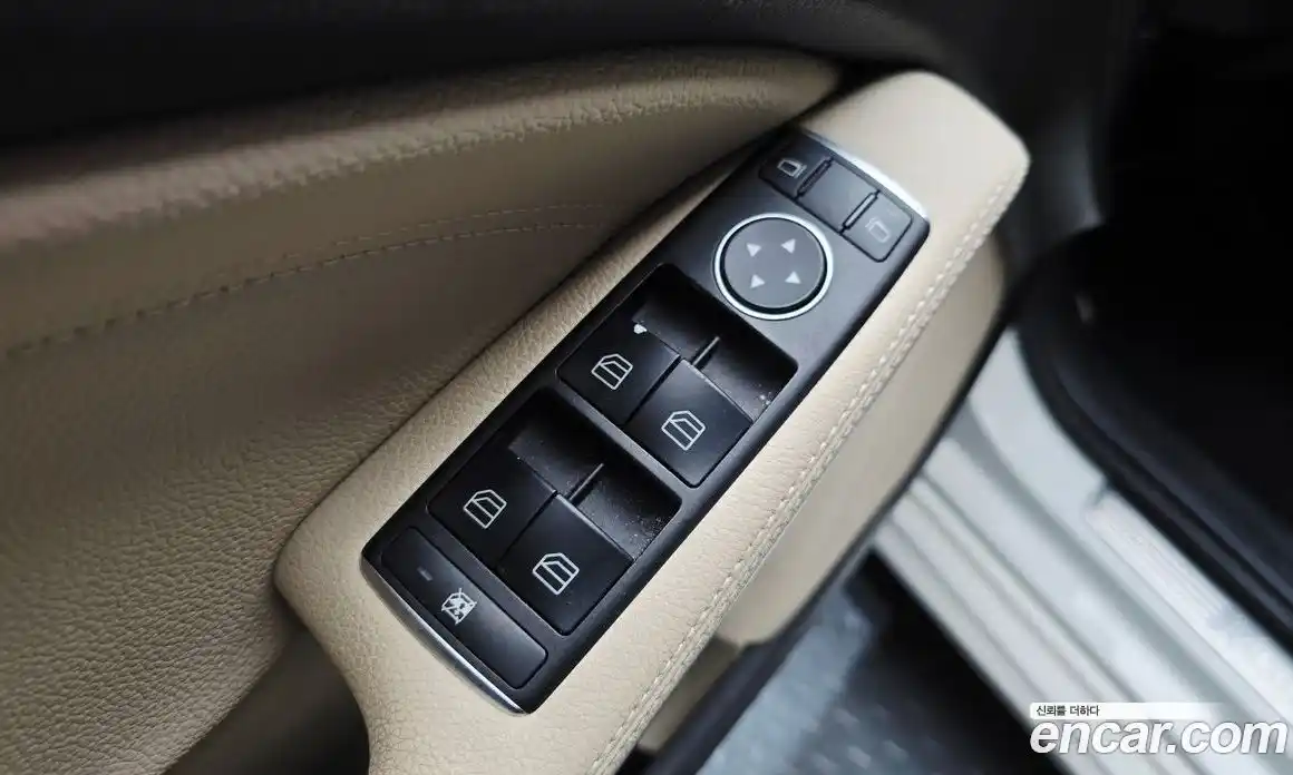 Mercedes-Benz CLA-Class 2014 2.0 гидро, фото 14 Mercedes-Benz CLA-Class 2014 2.0 гидро, фото 14