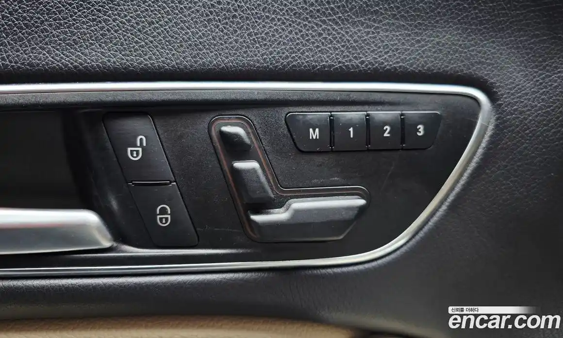 Mercedes-Benz CLA-Class 2014 2.0 гидро, фото 15 Mercedes-Benz CLA-Class 2014 2.0 гидро, фото 15