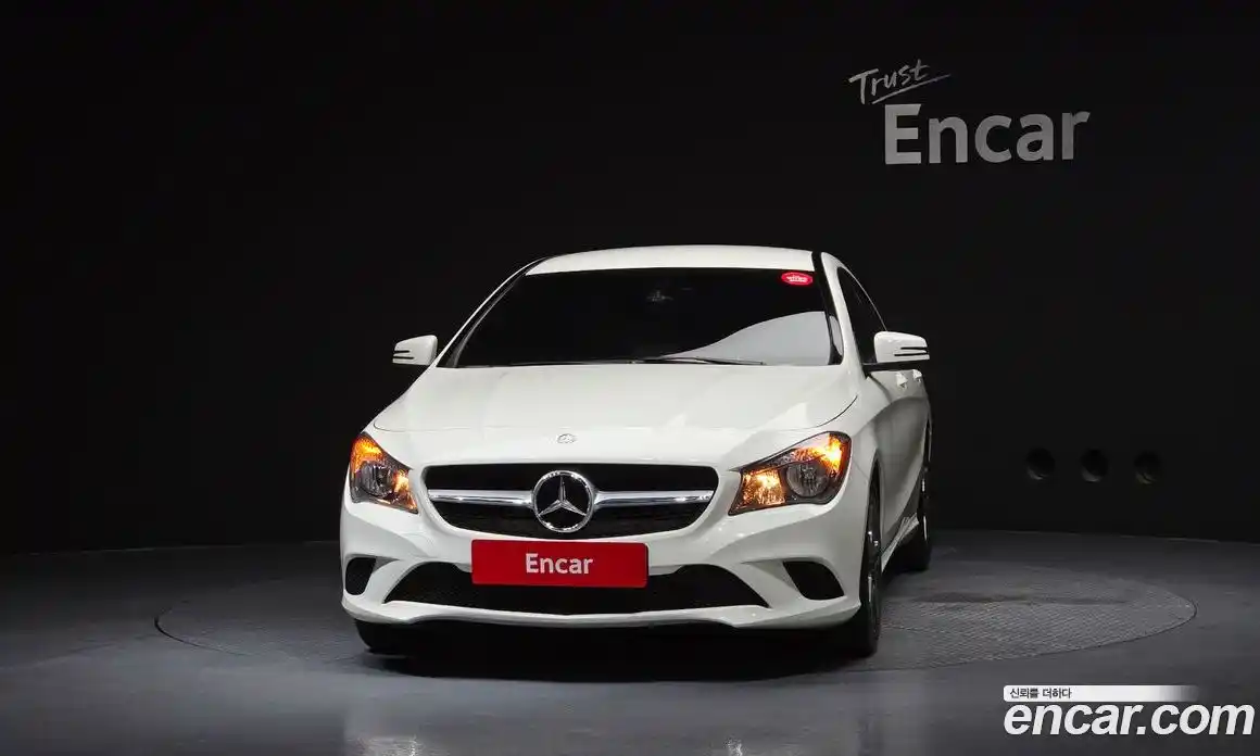 Mercedes-Benz CLA-Class 2014 2.0 гидро, фото 3 Mercedes-Benz CLA-Class 2014 2.0 гидро, фото 3