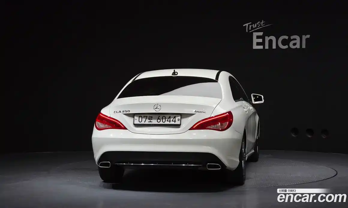 Mercedes-Benz CLA-Class 2014 2.0 гидро, фото 4 Mercedes-Benz CLA-Class 2014 2.0 гидро, фото 4
