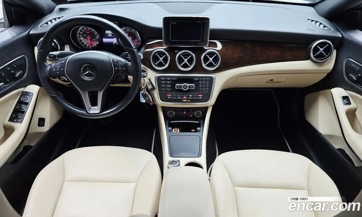 Mercedes-Benz CLA-Class 2014 2.0 гидро, фото 7 Mercedes-Benz CLA-Class 2014 2.0 гидро, фото 7