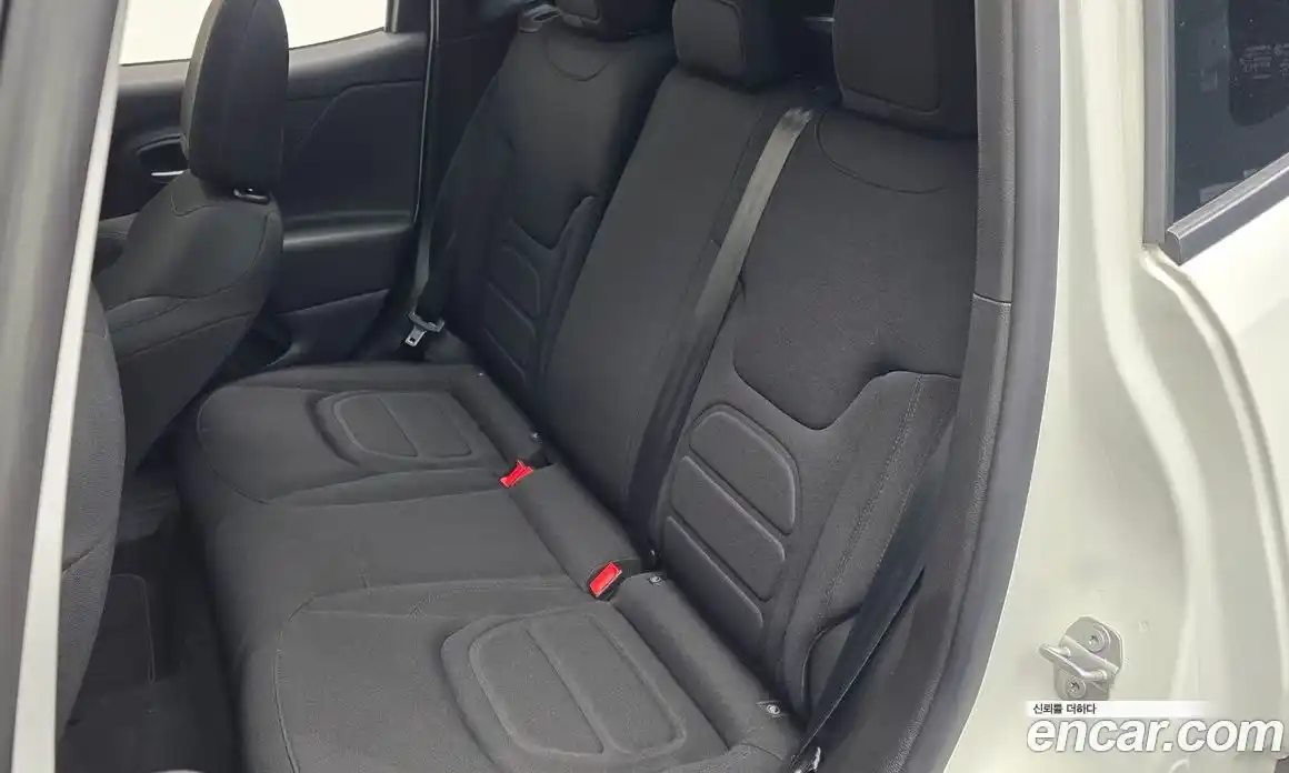 Jeep Renegade 2022 1.3 автомат (гидро), фото 16