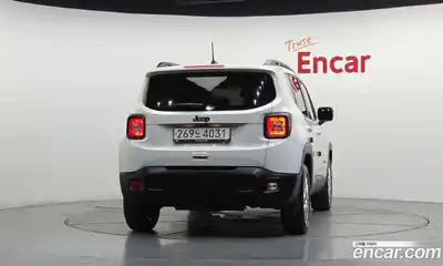 Jeep Renegade 2022 1.3 автомат (гидро), миниатюра 4