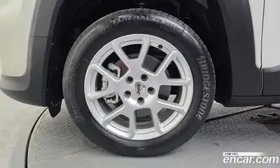 Jeep Renegade 2022 1.3 автомат (гидро), миниатюра 5