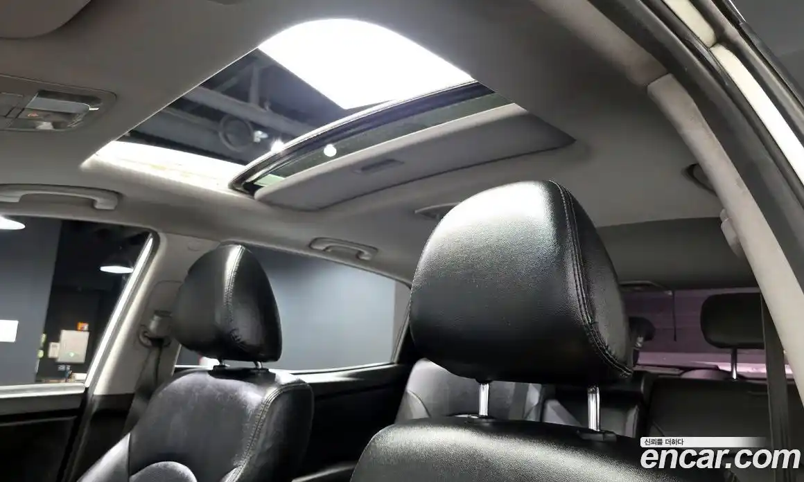 SsangYong Korando 2015 2.2 автомат (гидро), фото 17
