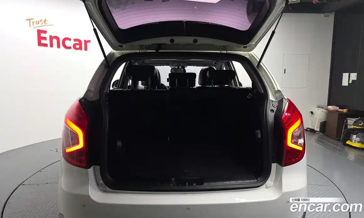 SsangYong Korando 2015 2.2 автомат (гидро), фото 20