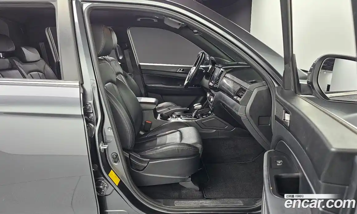 SsangYong Rexton 2020 2.2 автомат (гидро), фото 16
