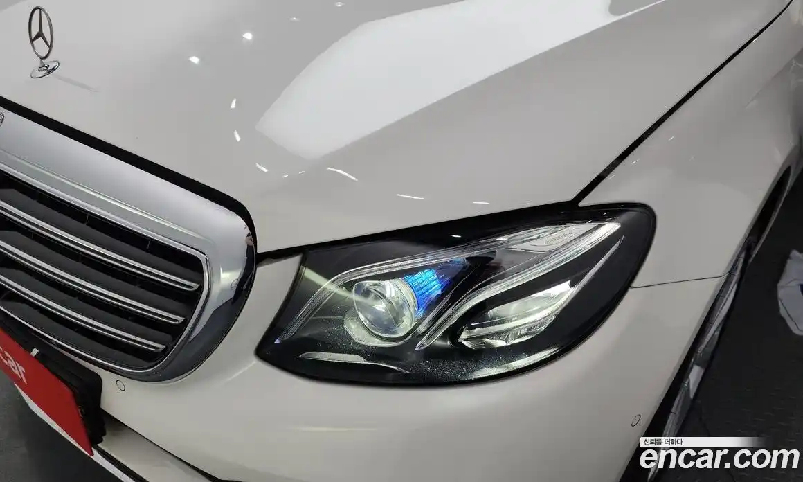 Mercedes-Benz E-Class 2019 2.0 автомат (гидро), фото 8
