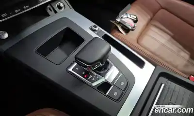 Audi Q5 2023 2.0 автомат (гидро), миниатюра 12