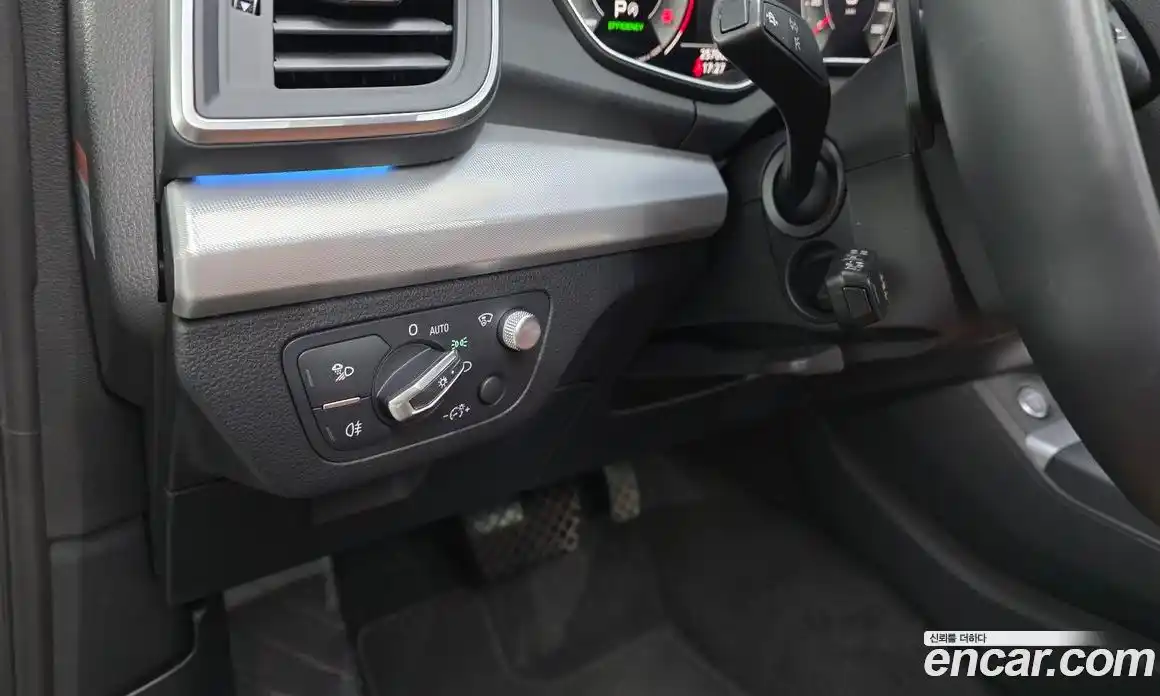 Audi Q5 2023 2.0 автомат (гидро), фото 28