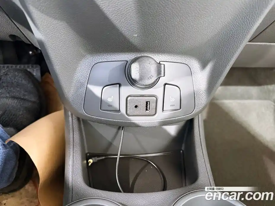 Chevrolet Spark 2014 1.0 автомат (гидро), фото 11
