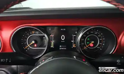 Jeep Gladiator 2023 3.6 автомат (гидро), миниатюра 8