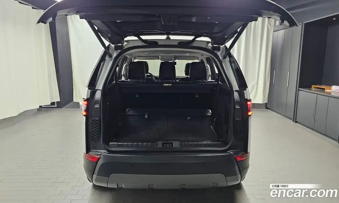 Land Rover Discovery 2020 2.0 автомат (гидро), фото 20