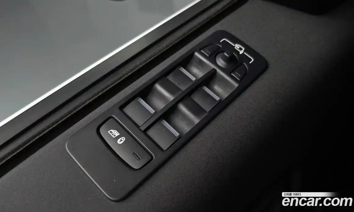 Land Rover Discovery Sport 2020 2.0 автомат (гидро), фото 28