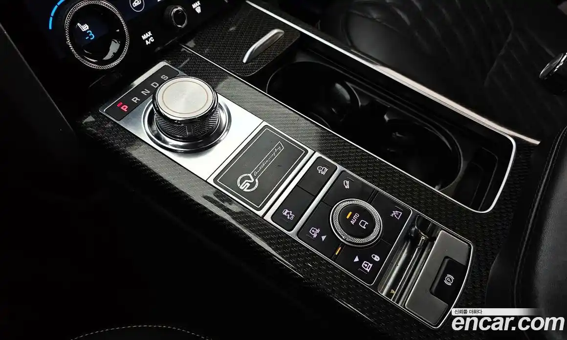 Land Rover Range Rover 2019 5.0 автомат (гидро), фото 9